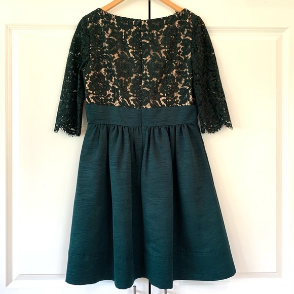 Eliza J Sz 10 Lace Fit & Flare Dress Dark Green V Neck 3/4 Sleeve Cocktail - Picture 3 of 8